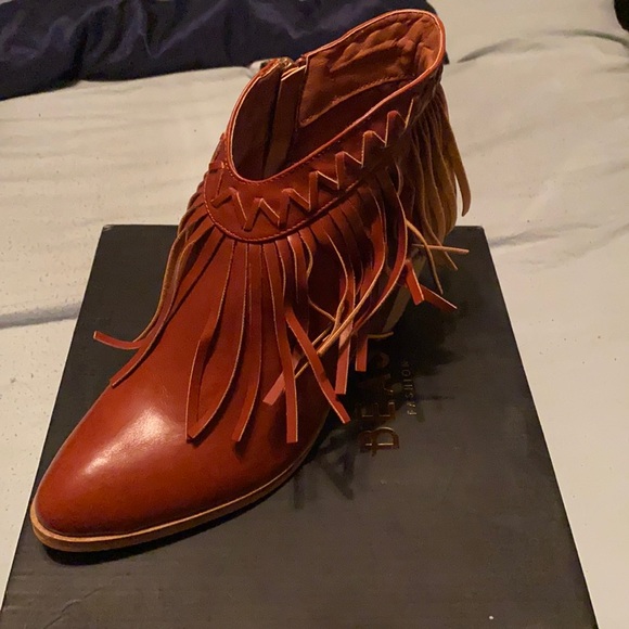 Boots - Picture 1 of 3